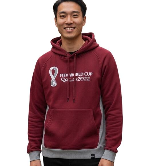 NWT Fifa World Cup Qatar 2022 Pullover Hoodie Sweatshirt Red & Grey Size Large - Picture 1 of 13
